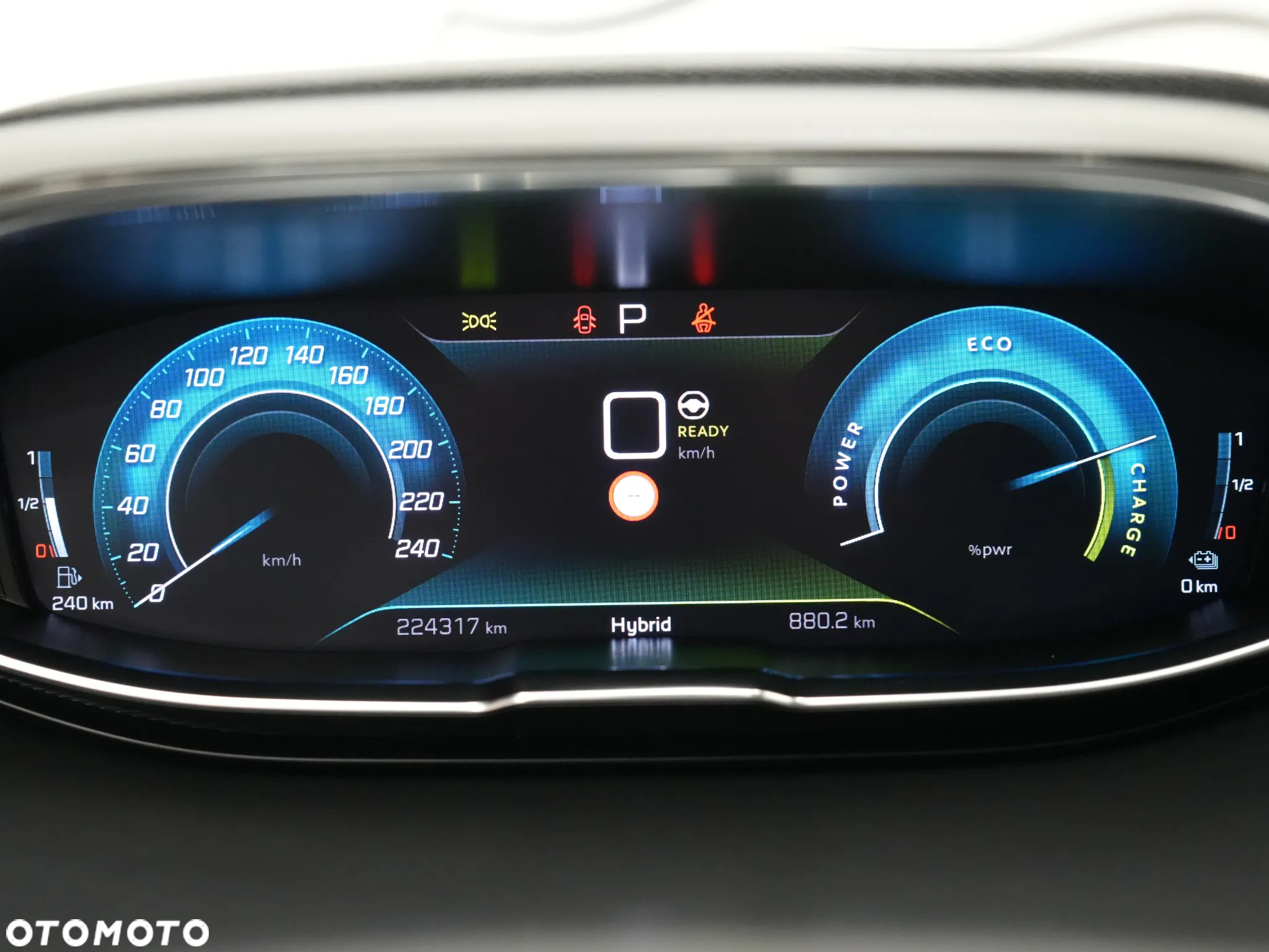 Peugeot 3008 1.6 PureTech HYbrid4 GT S&S EAT8 - 21