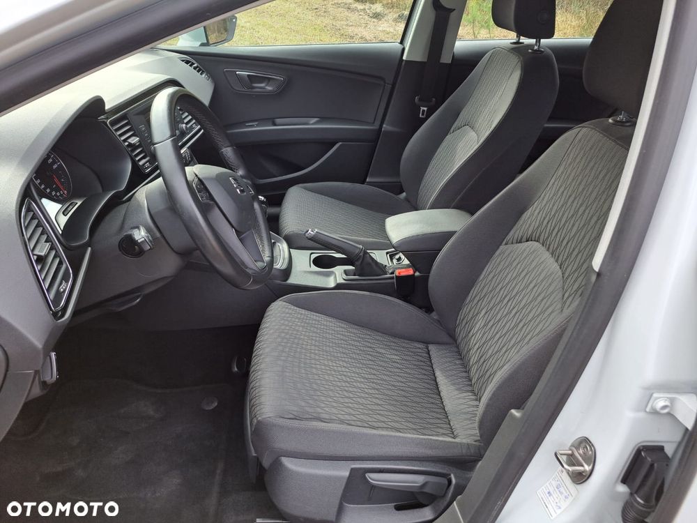 Seat Leon 2.0 TDI DPF Start&Stop Style - 32