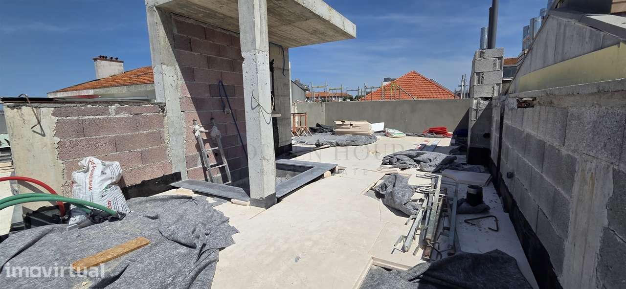 T1 Duplex no centro de Gaia junto ao Jardim do Morro e Serra do Pilar - Grande imagem: 4/26