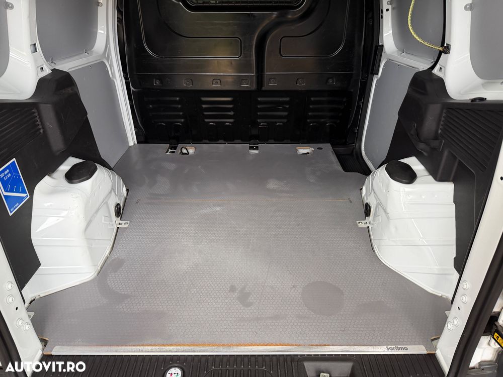 Ford Tranzit curier - 12