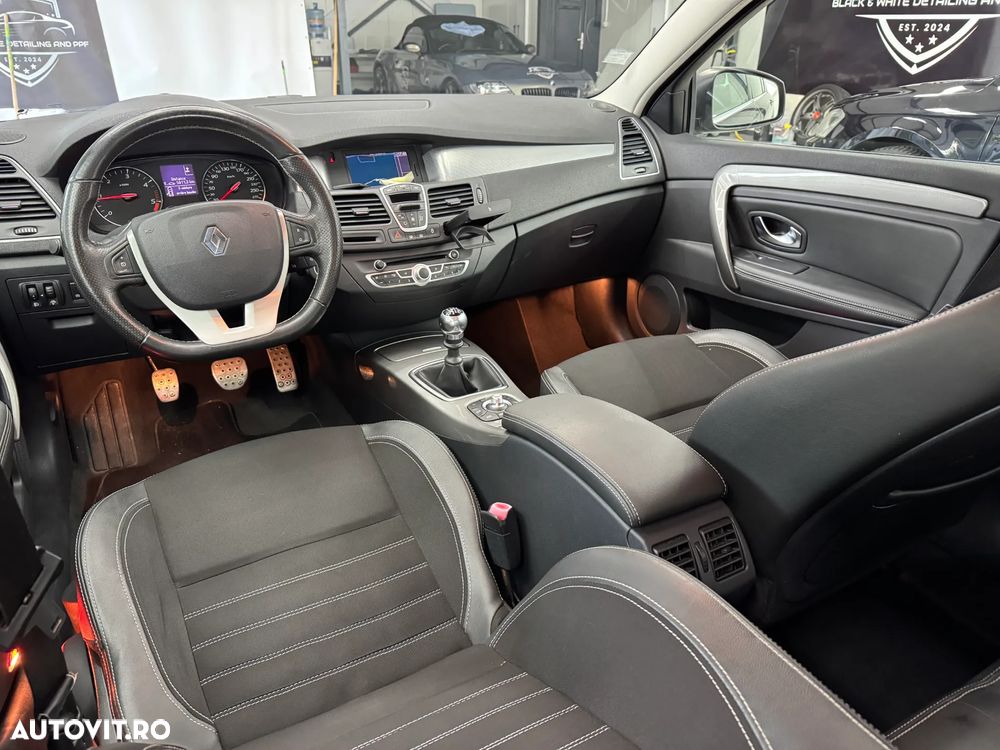 Renault Laguna dCi 150 FAP Start-Stop Paris Business - 4