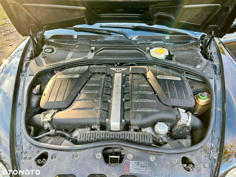 Bentley Continental GT - 10