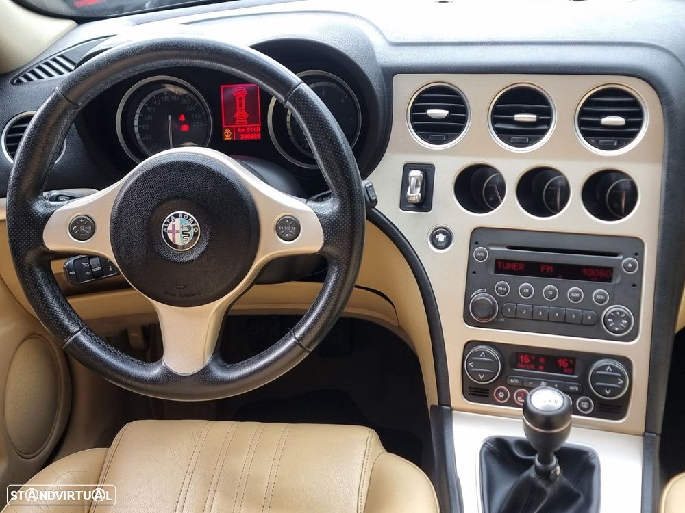 Alfa Romeo 159 Sportwagon 1.9 JTDm 16V 280 - 9