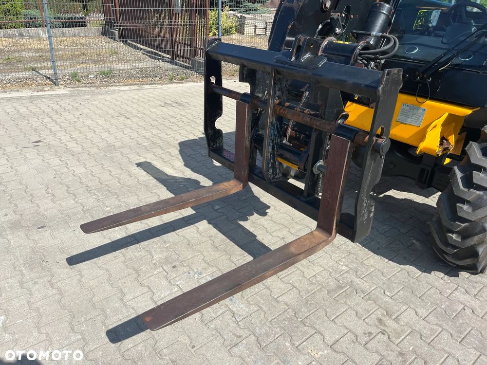 JCB 527-55 - 9