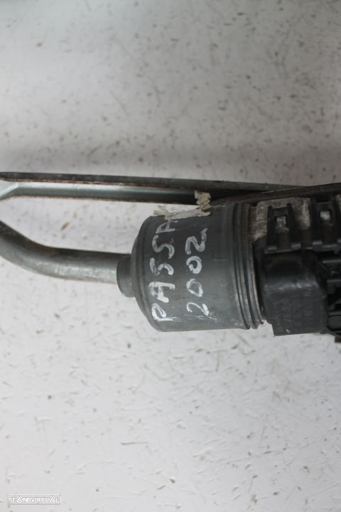 Limpa Para Brisas VW Passat de 2002 - 4