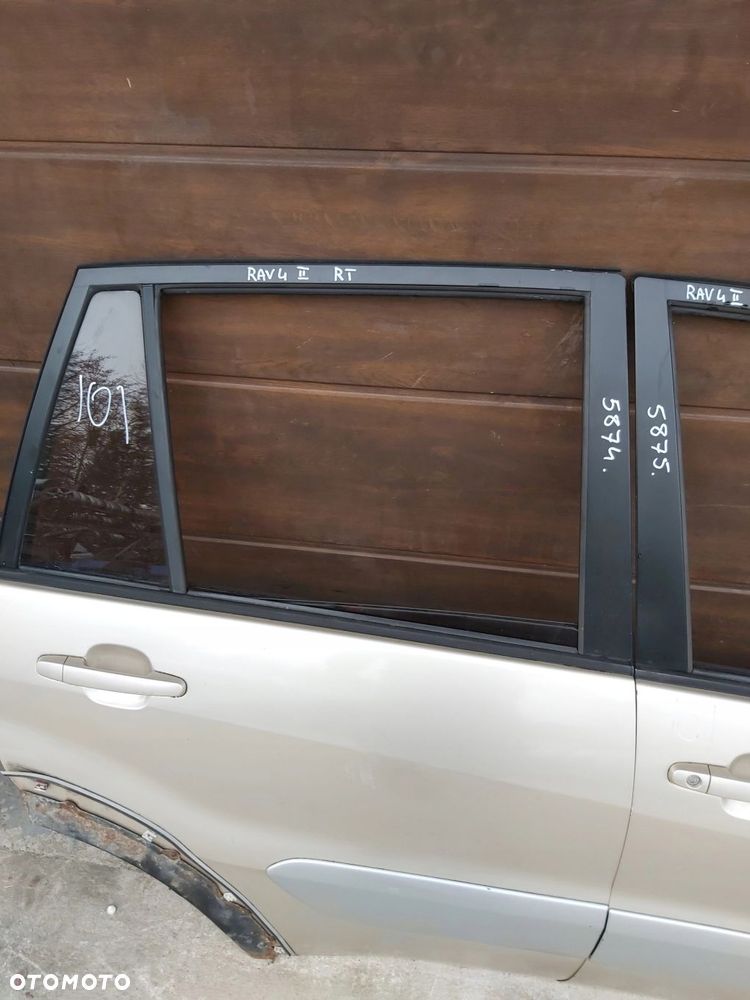 Toyota Rav4 II drzwi prawy tył prawe tylne 5D - 4