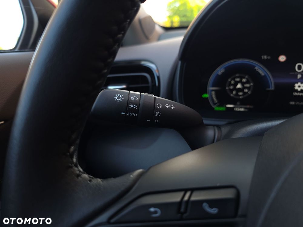 Toyota Yaris Cross Hybrid 1.5 Executive - 31