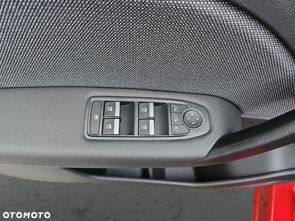 Renault Captur - 12