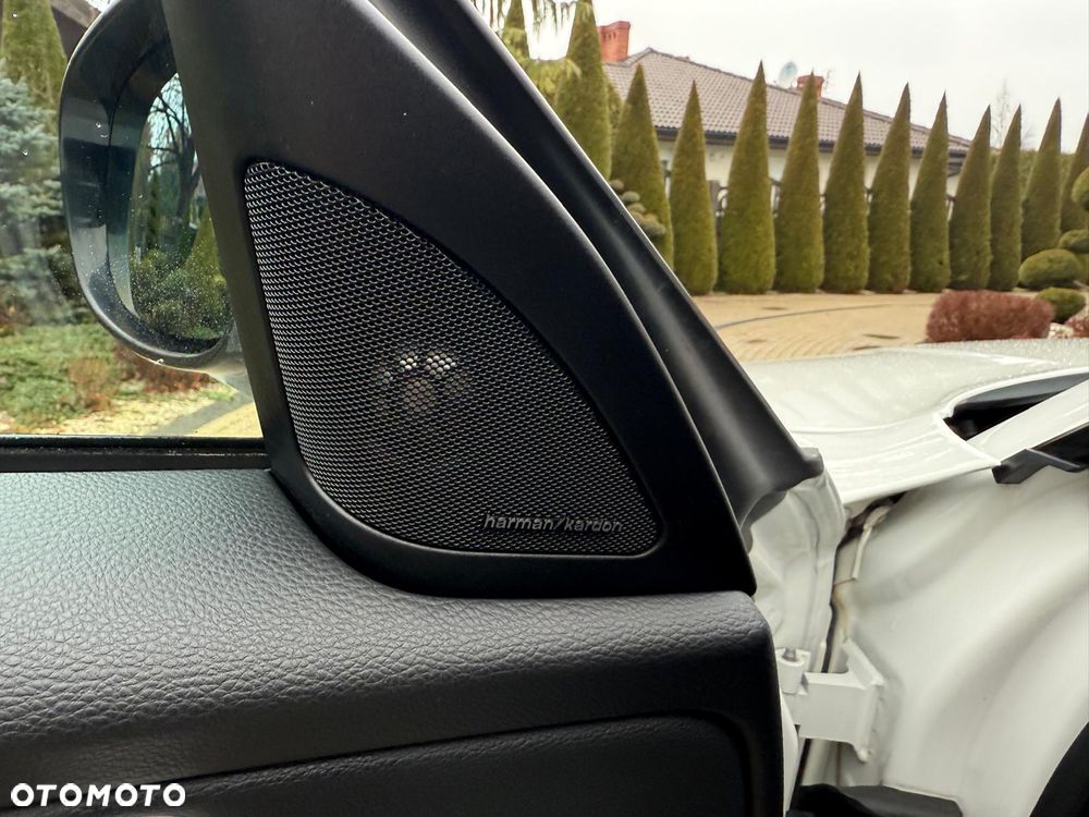 BMW Seria 1 118i - 19