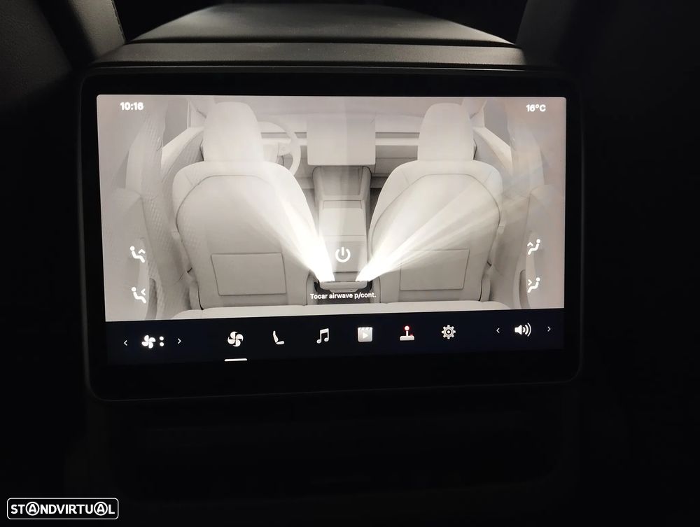 Tesla Model 3 Long Range Tração Traseira - 14