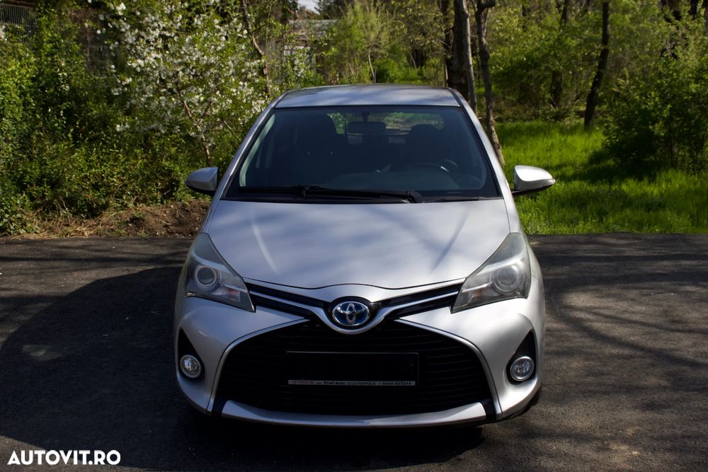 Toyota Yaris - 2