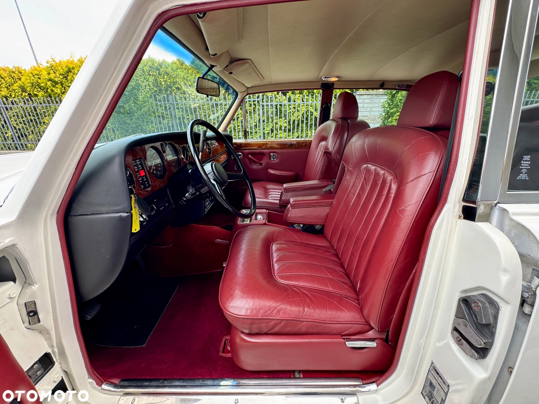 Rolls-Royce Silver Shadow - 22