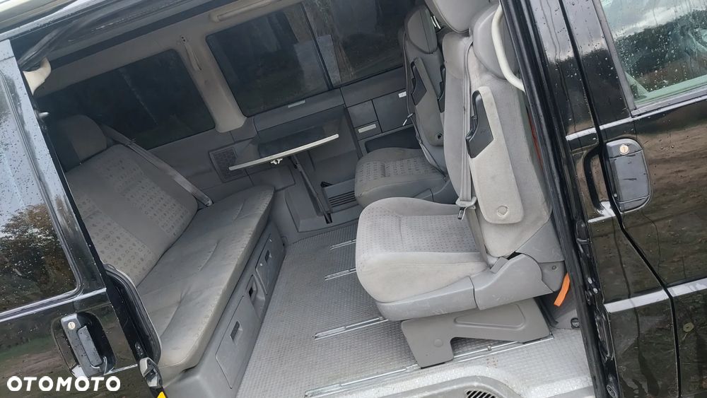 Volkswagen Multivan TDI - 16