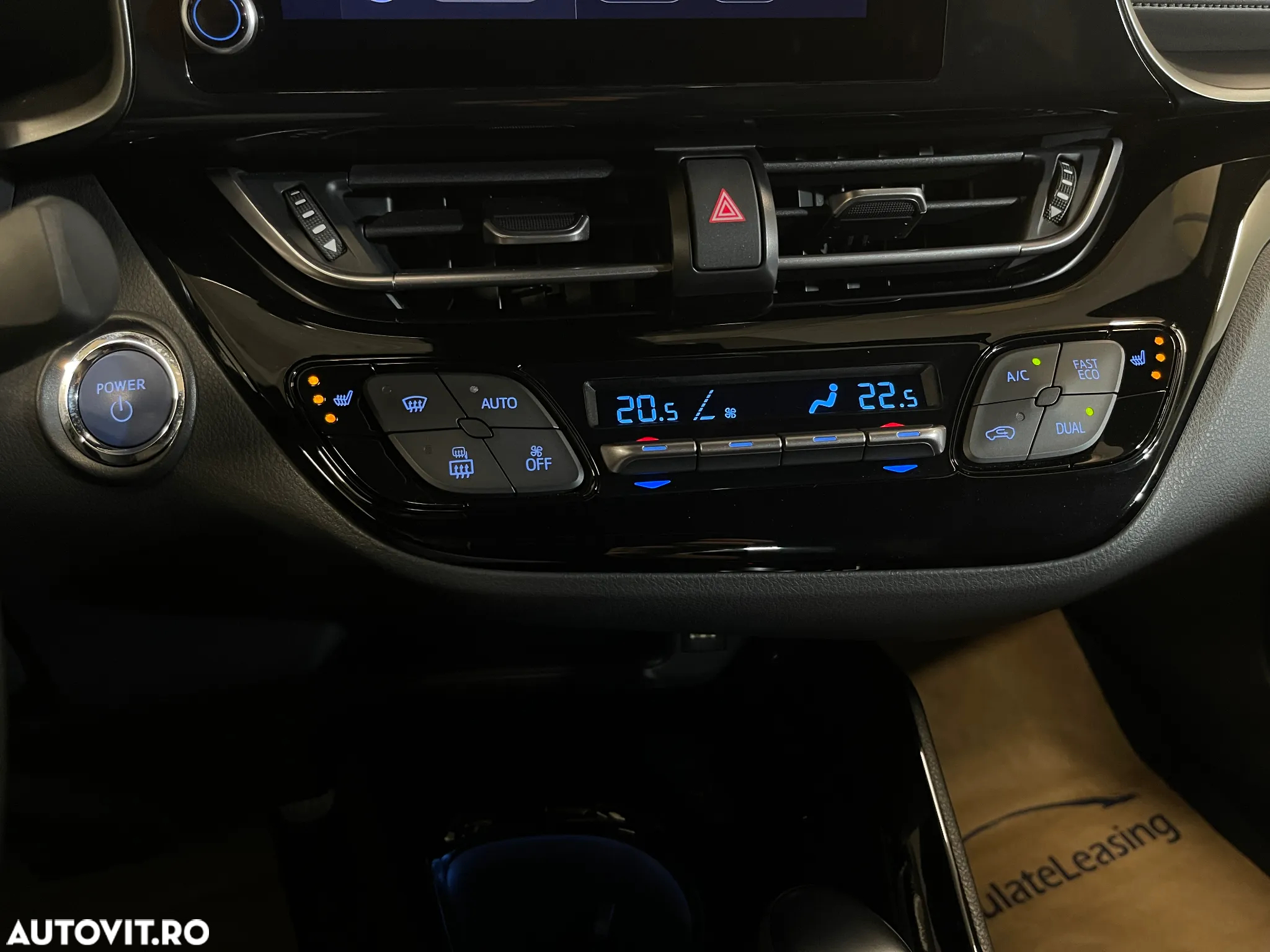 Toyota C-HR 2.0 HSD 184 CP 4x2 CVT Style - 17