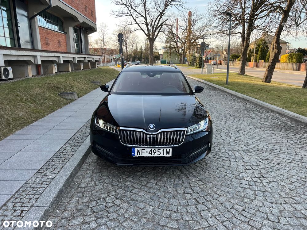 Skoda Superb 1.5 TSI Ambition DSG - 9