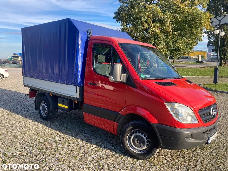 Mercedes-Benz Sprinter - 1
