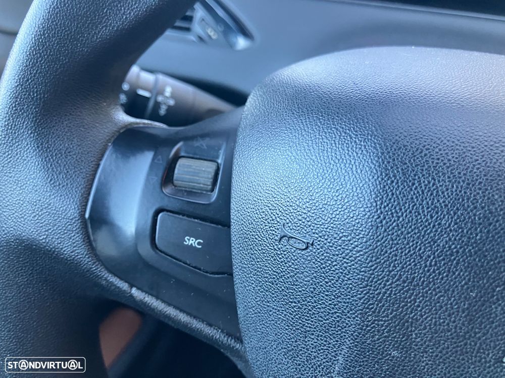 Peugeot 208 1.4 HDi Active - 15