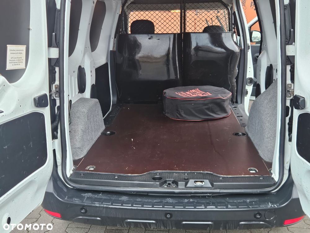 Dacia Dokker - 10