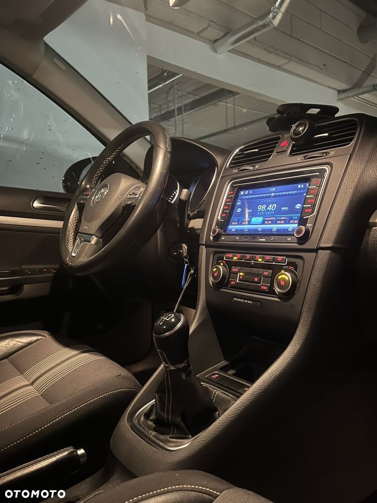 Volkswagen Golf 1.6 TDI DPF BlueMotion Technology MATCH - 13