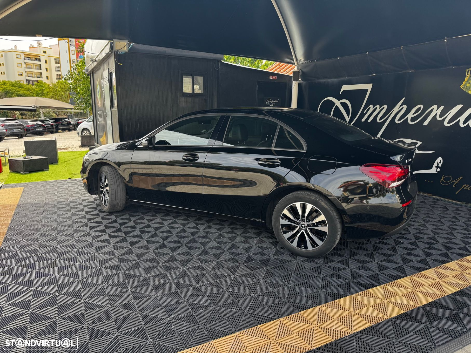 Mercedes-Benz A 250 Limousine e Progressive - 3