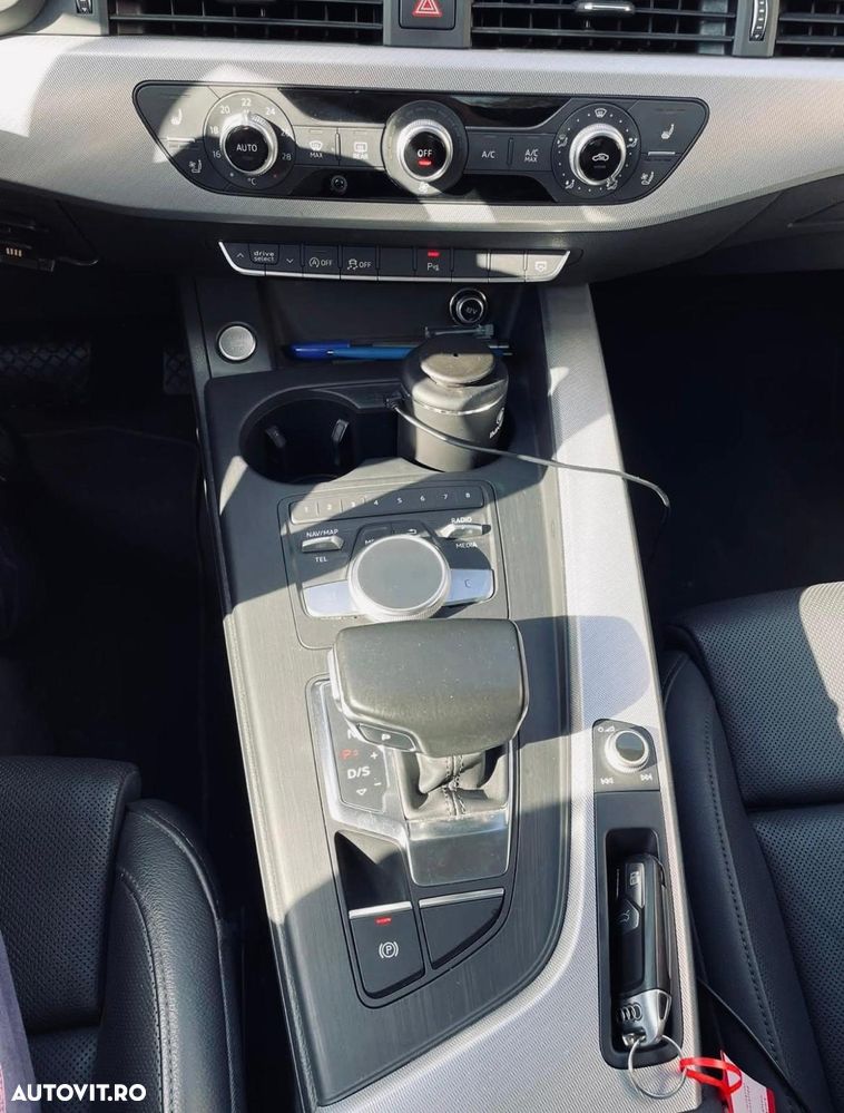 Audi A4 2.0 TDI S tronic - 10