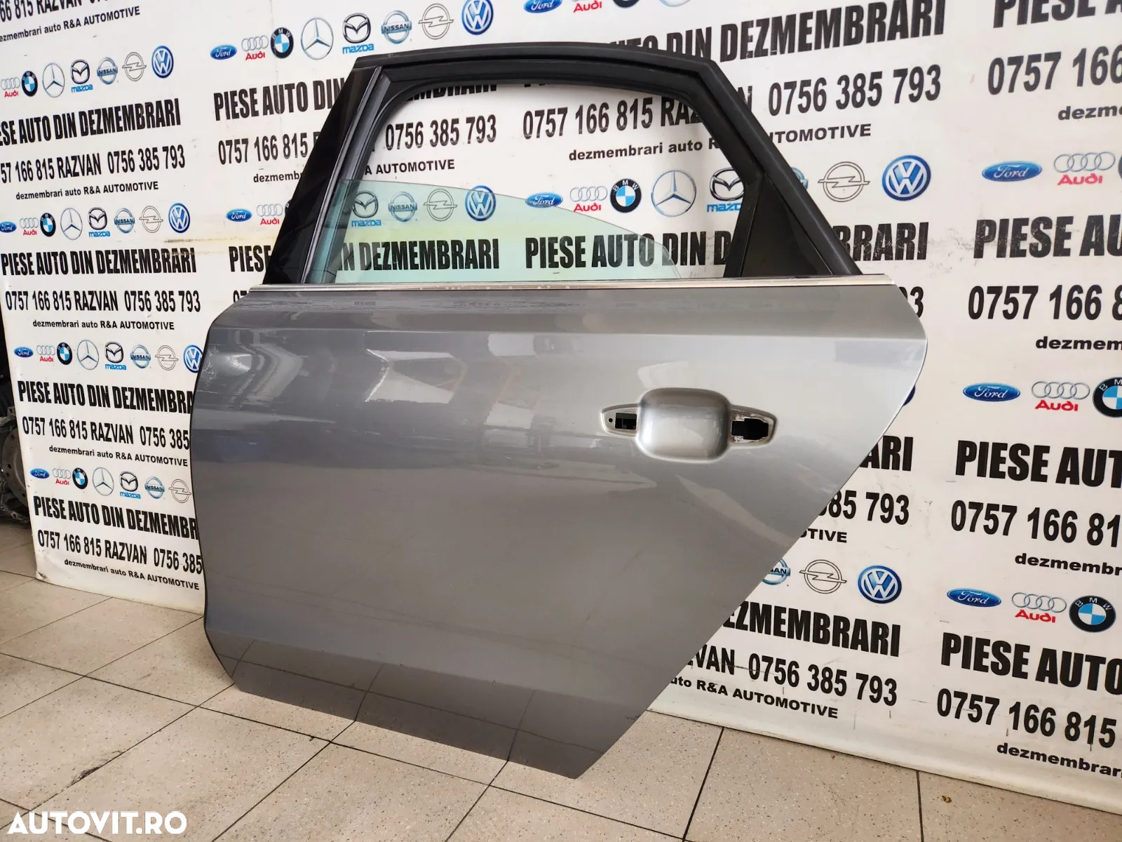 Usa Portiera Stanga Spate Audi A8 4H D4 An 2010-2011-2012-2013-2014-2015-2016-2017 Originala Impeca - 2