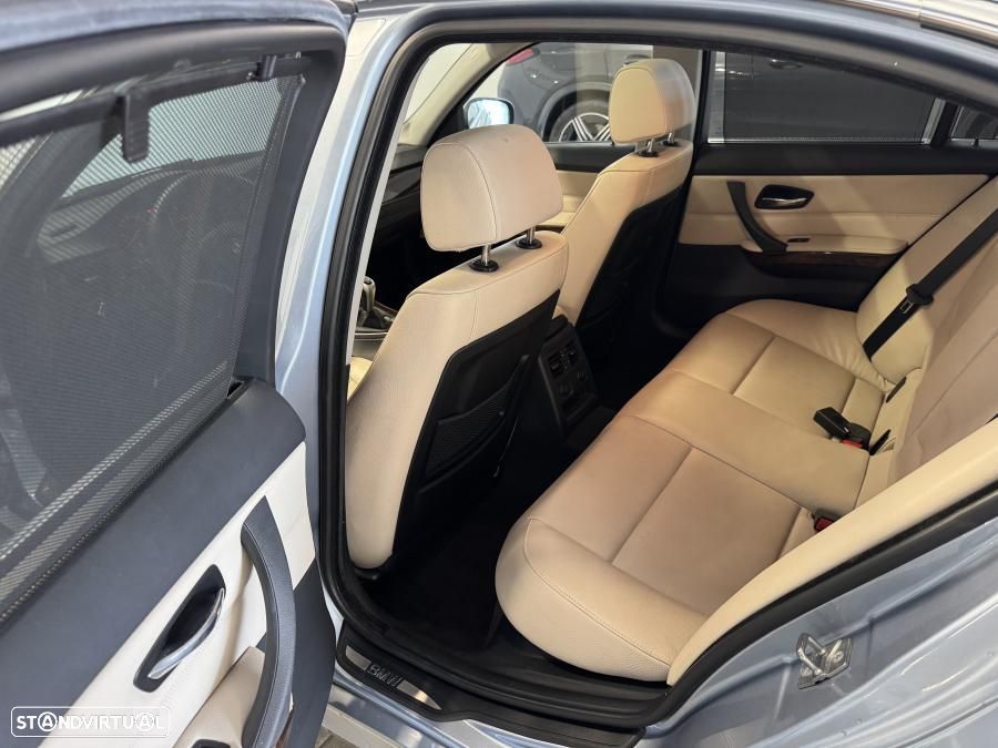 BMW 320 d Navigation - 24