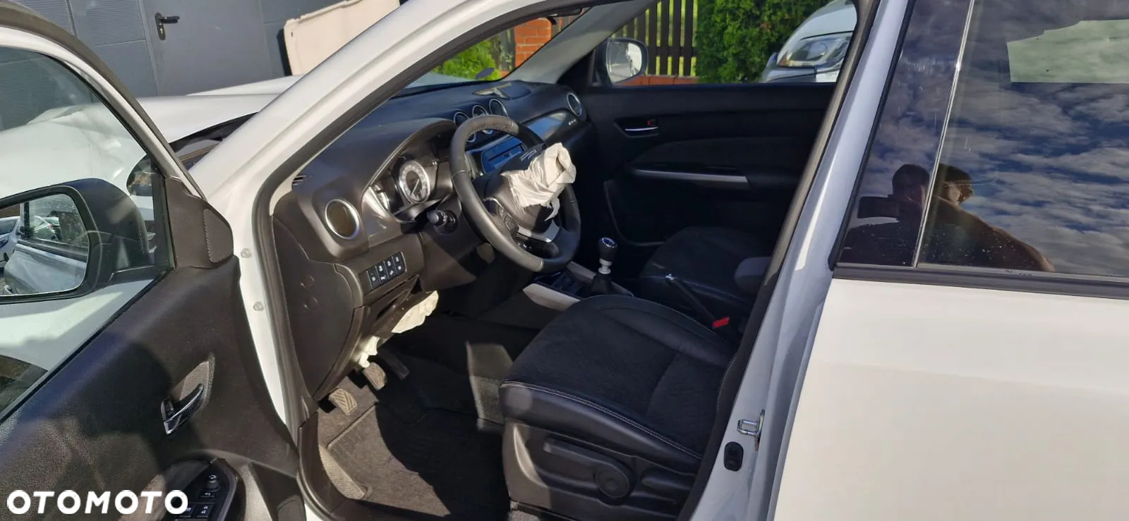 Suzuki Vitara 1.4 Boosterjet Hybrid Allgrip Comfort "SHIINKAI" - 9