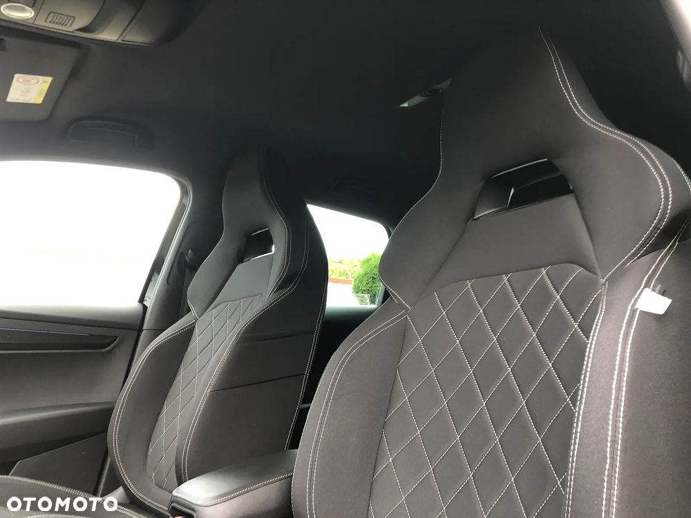 Skoda Karoq 1.5 TSI ACT 4x2 Sportline DSG - 10