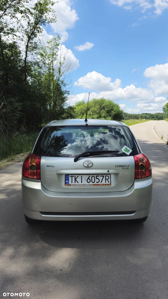 Toyota Corolla 1.4 D-4D Multi-Mode Luna - 2