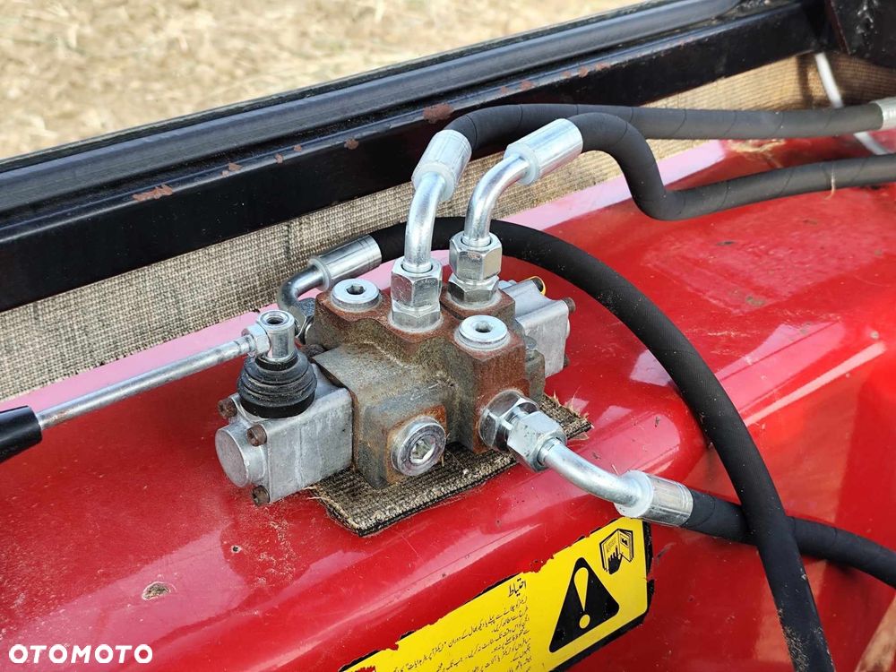 Massey Ferguson - 5