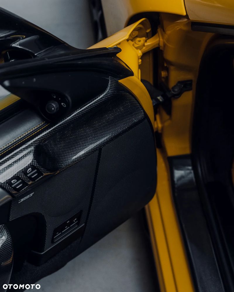 Porsche 911 - 6