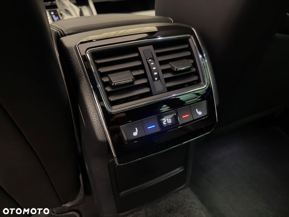 Skoda Superb 2.0 TSI 4x4 Sportline DSG - 28
