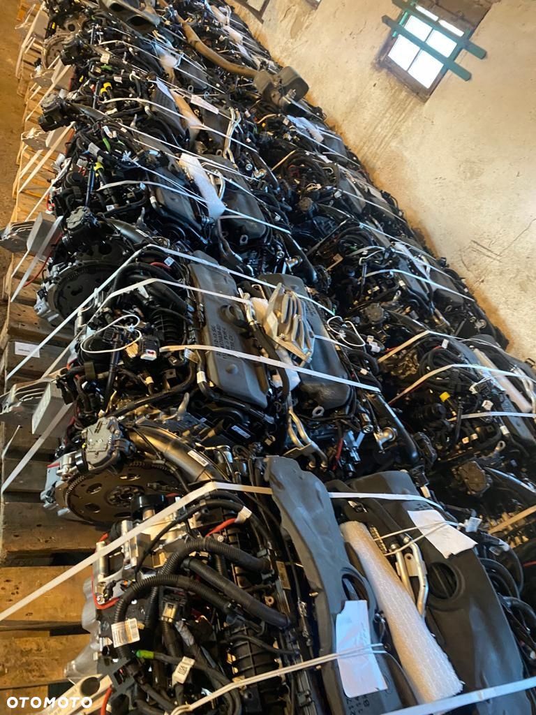 Silnik kompl. Mercedes W221 S65 W216 CL65 275982 - 1