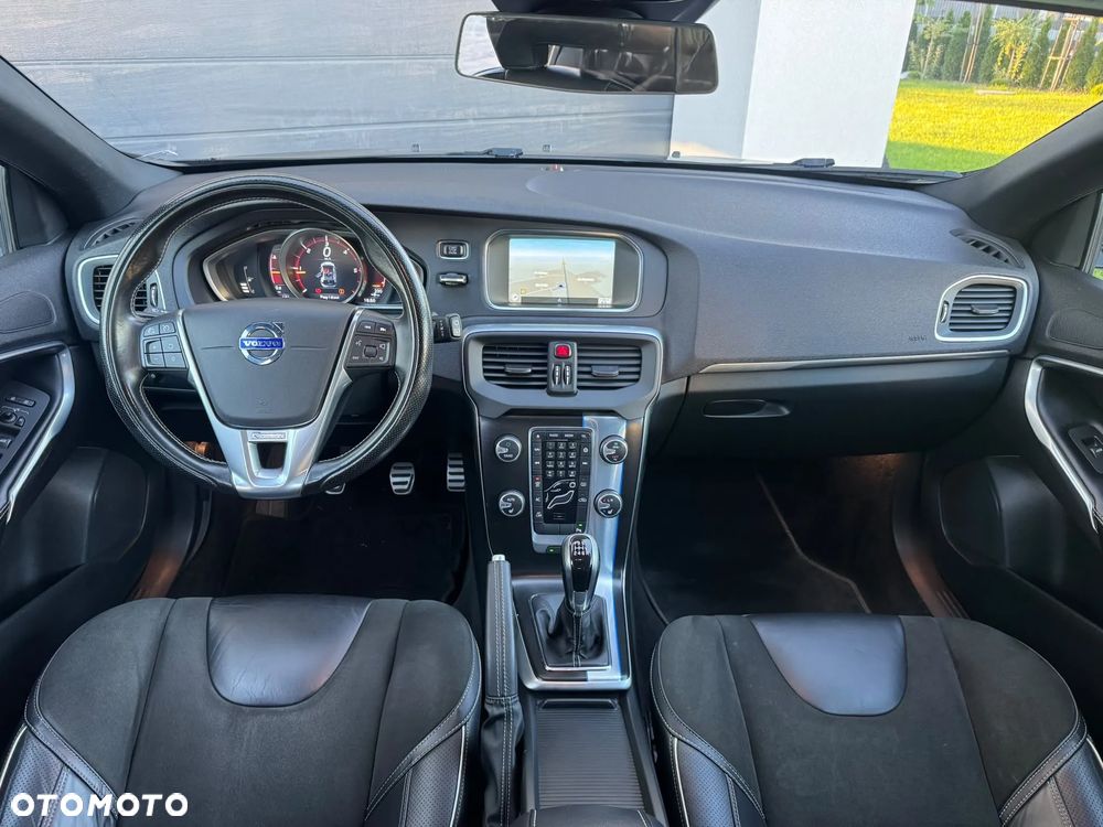 Volvo V40 2015 photo 5