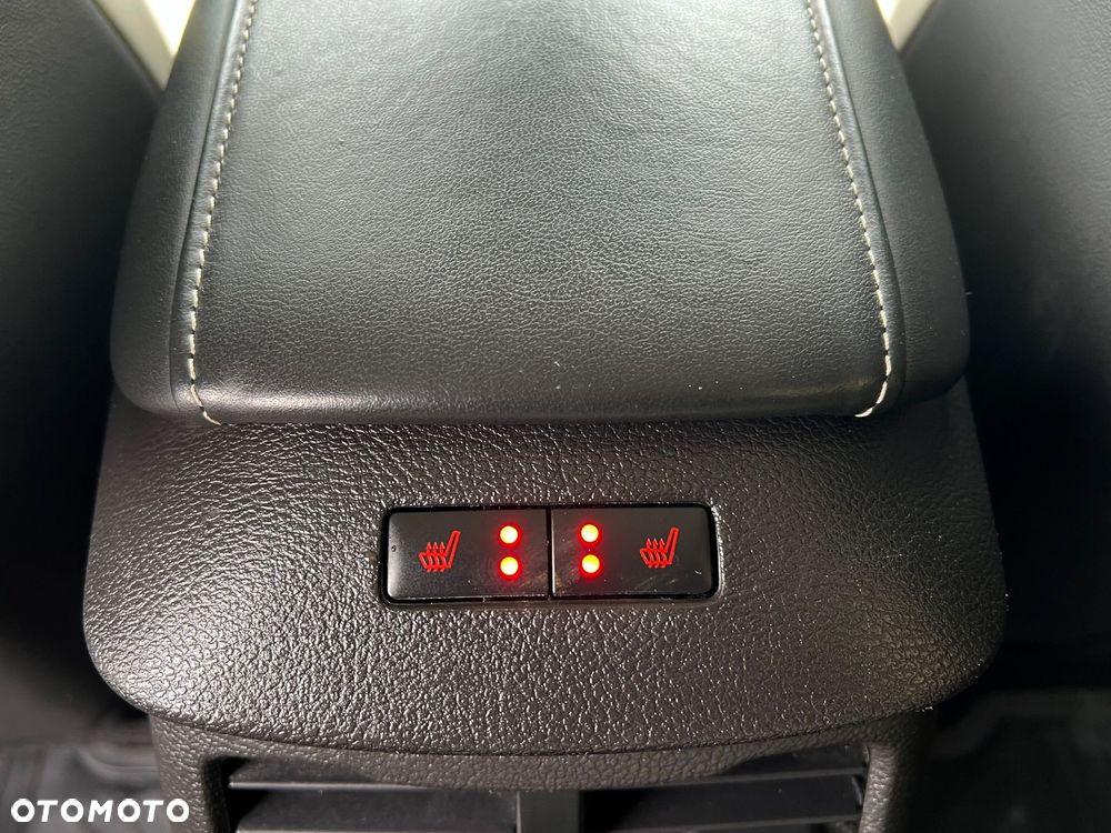 Ford Mondeo 2.0 TDCi PowerShift-Aut Allrad Vignale - 34