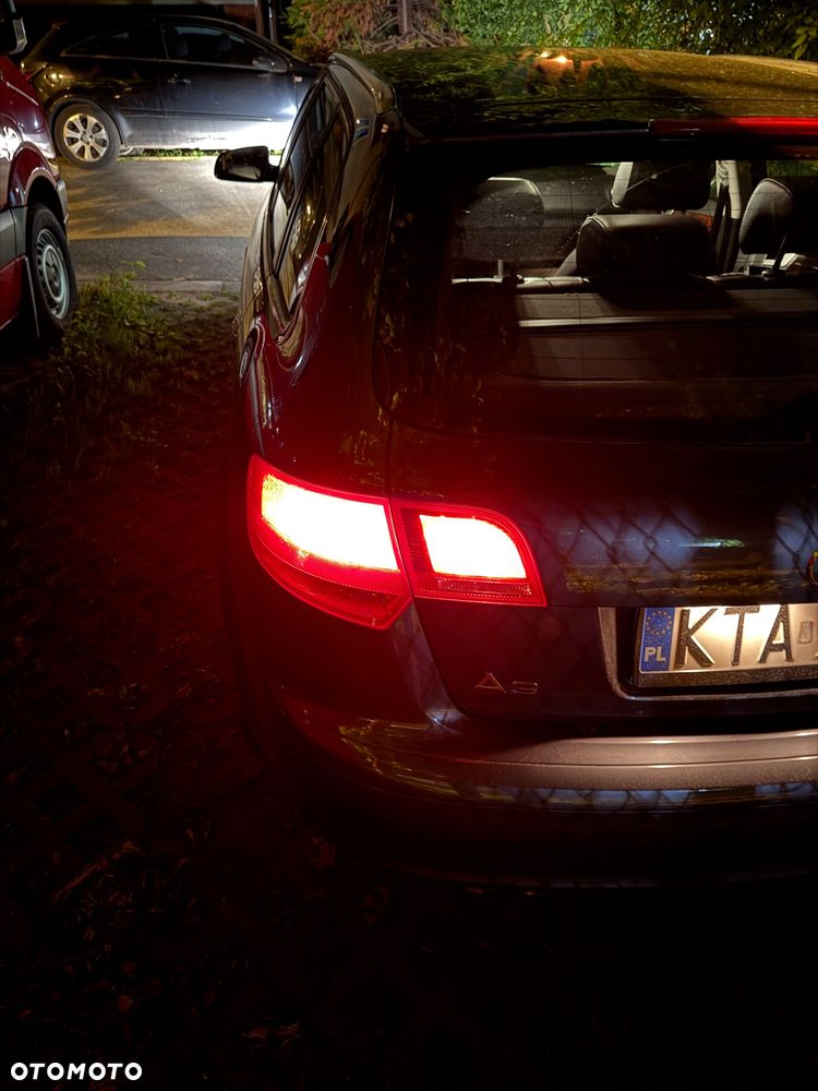 Audi A3 Sportback 1.9 TDI Ambiente - 14