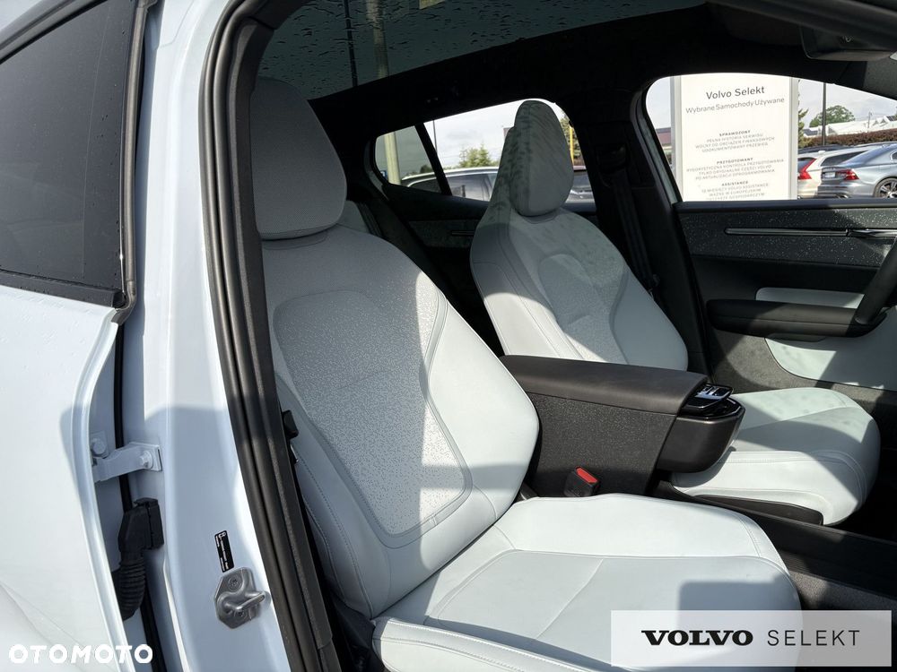 Volvo EX30 - 10