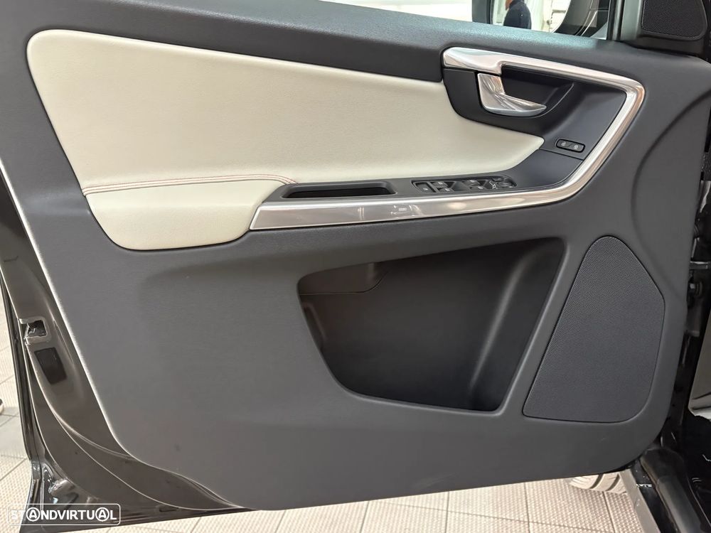 Volvo XC 60 D3 Ocean Race - 15