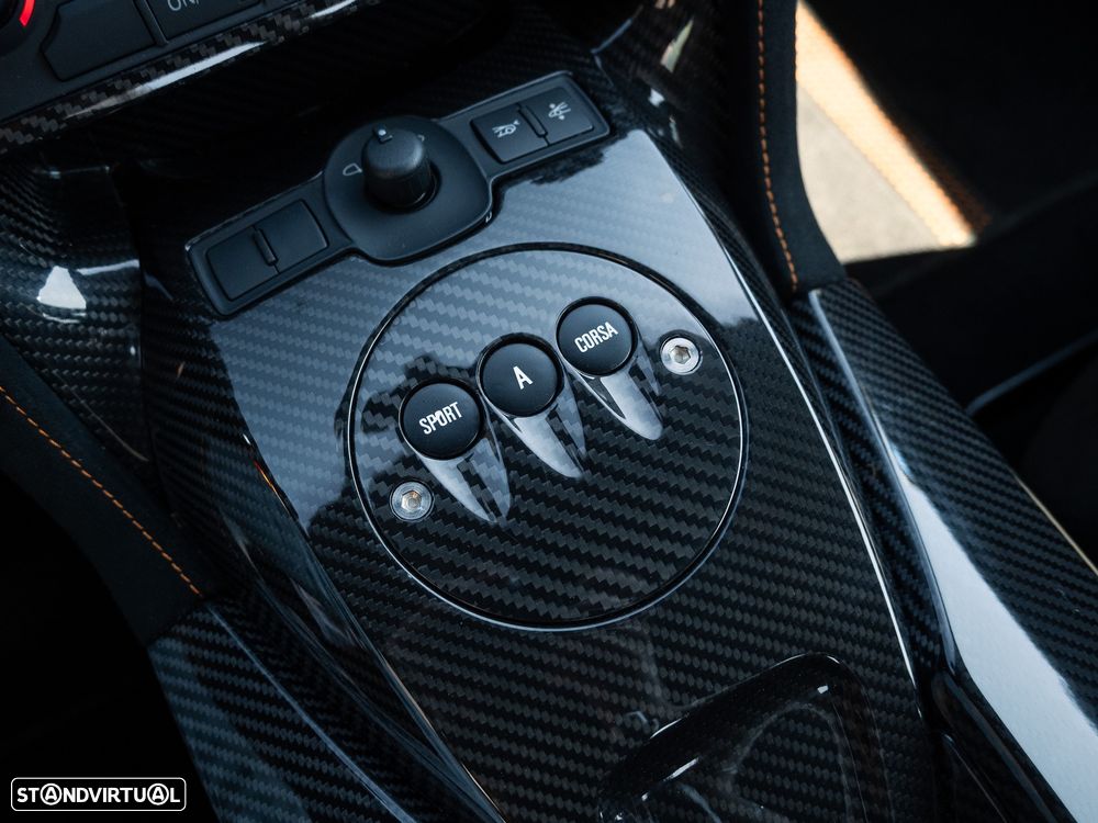 Lamborghini Gallardo 5.2 V10 LP570-4 Superleggera - 37