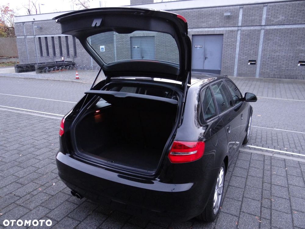 Audi A3 Sportback - 22