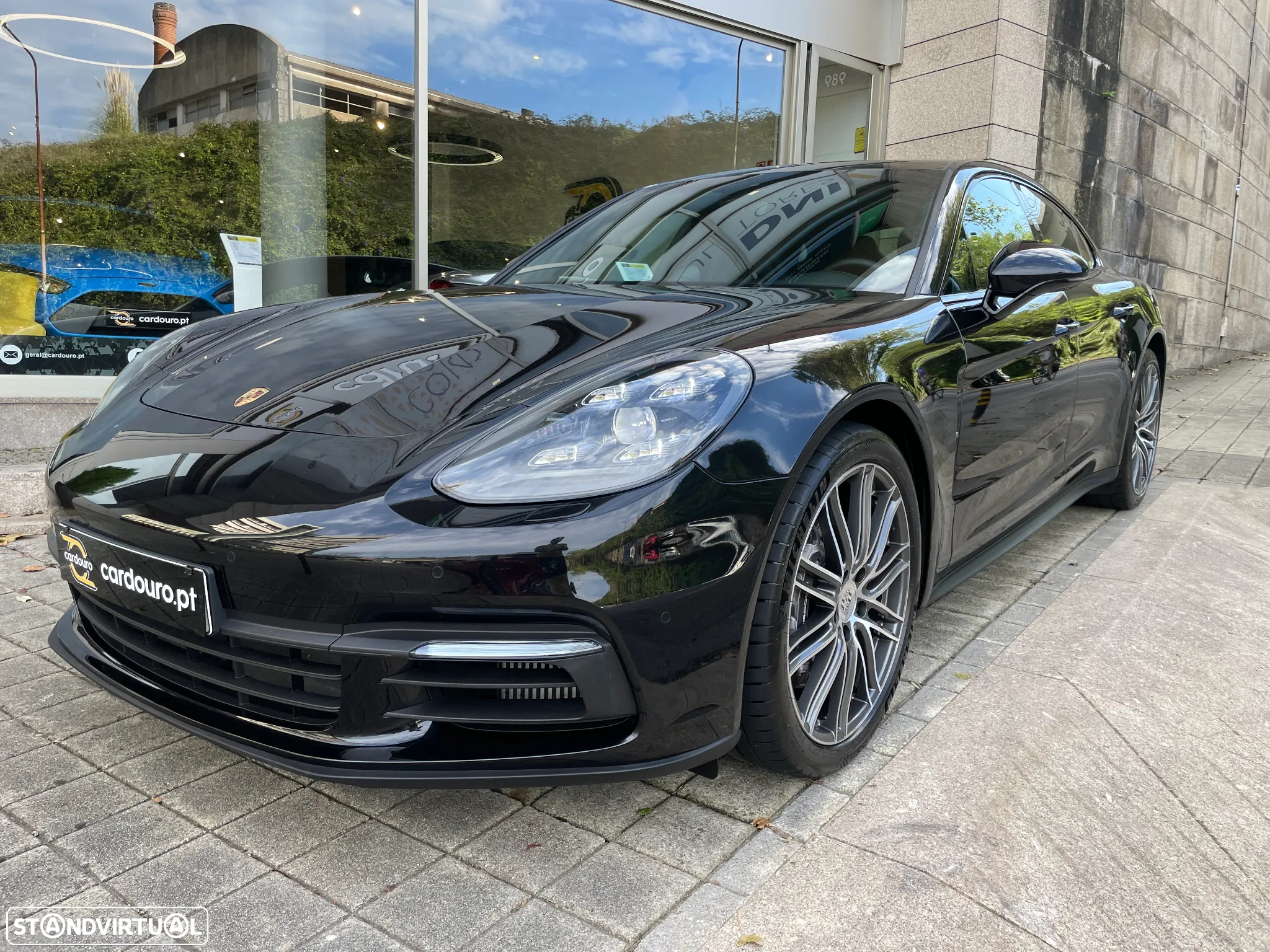 Porsche Panamera 4 E-Hybrid - 2
