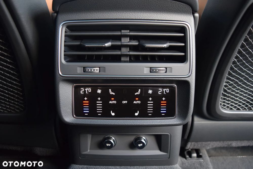 Audi RS Q8 TFSI Quattro Tiptronic - 39