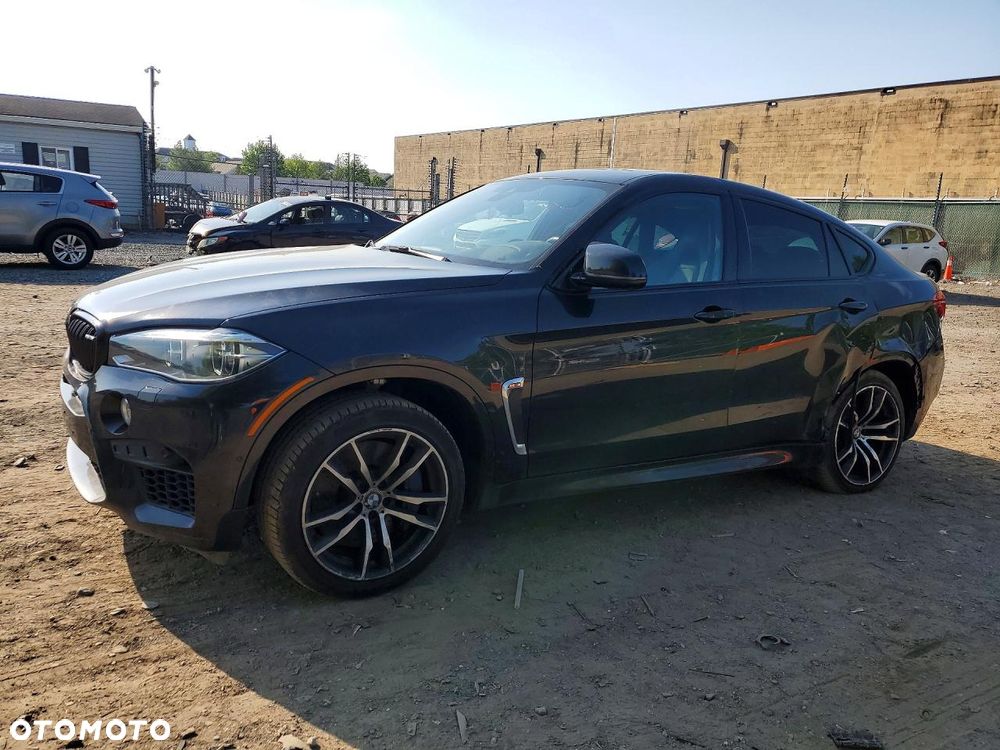 BMW X6M - 2