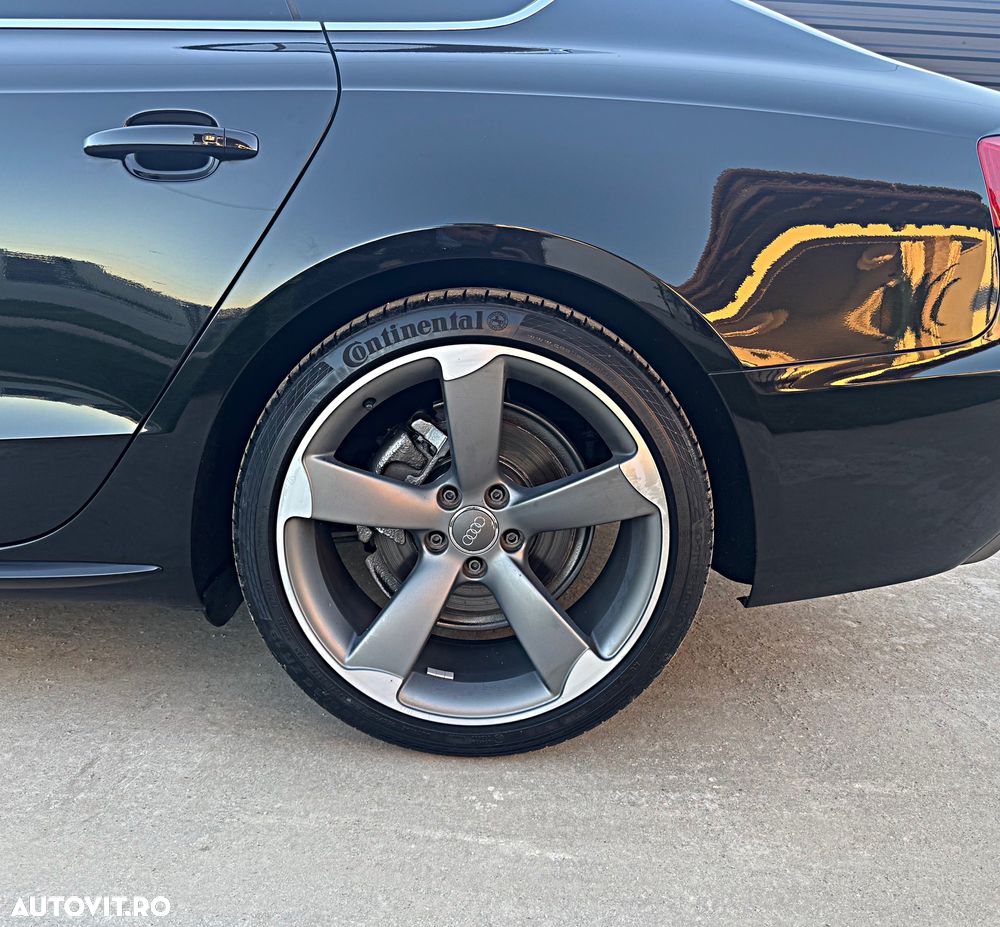 Audi A5 Sportback 2.0 TDI S tronic - 17