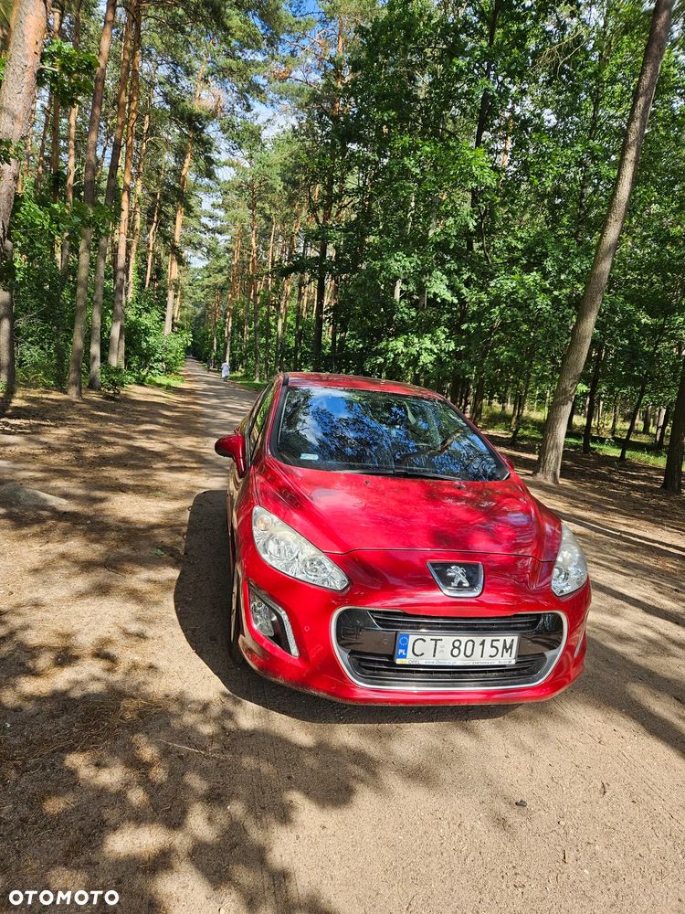 Peugeot 308 - 1