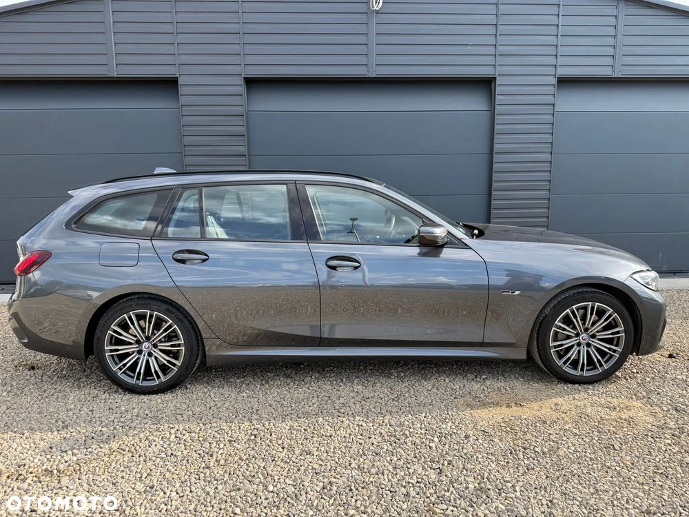 BMW Seria 3 330e PHEV M Sport sport - 6