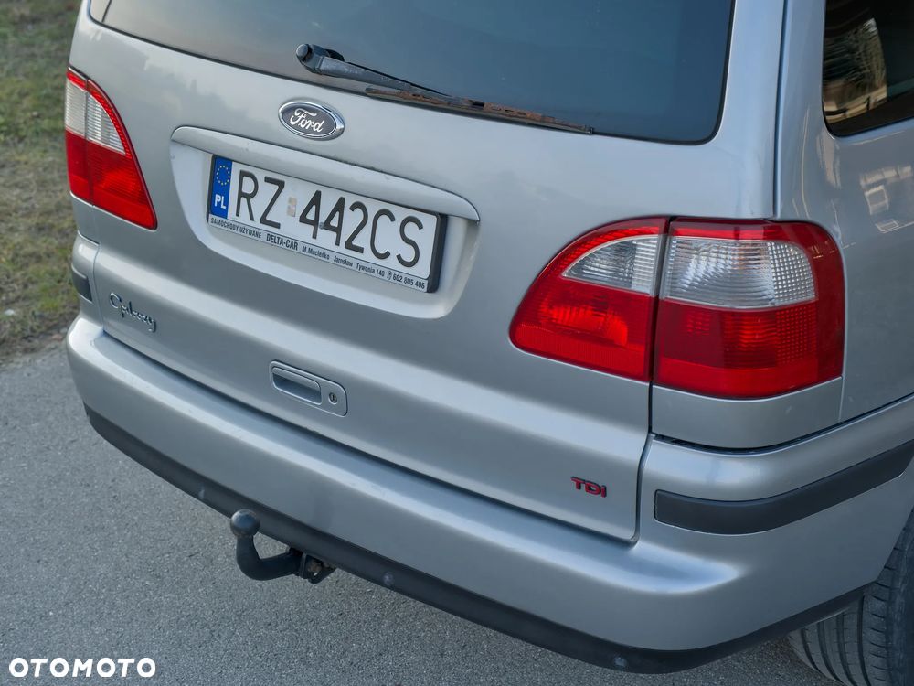 Ford Galaxy 1.9 TDI Ghia - 35