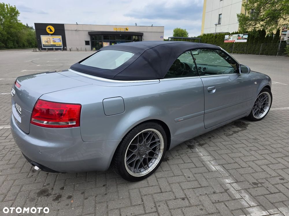 Audi A4 Cabrio - 6