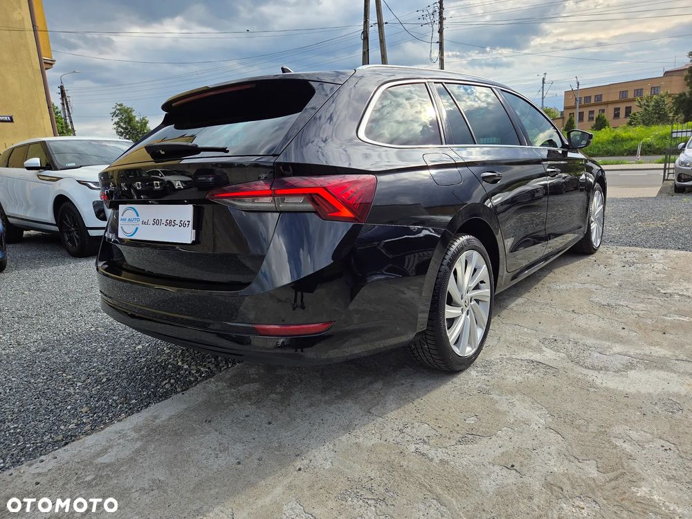Skoda Octavia 2.0 TDI Style DSG - 8